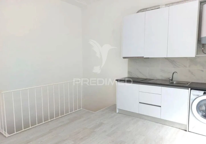 Loja para Venda em Laranjeiro e Feijó Foto 2