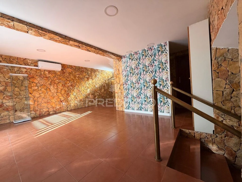 Loja para Arrendamento em Palmela Foto 6