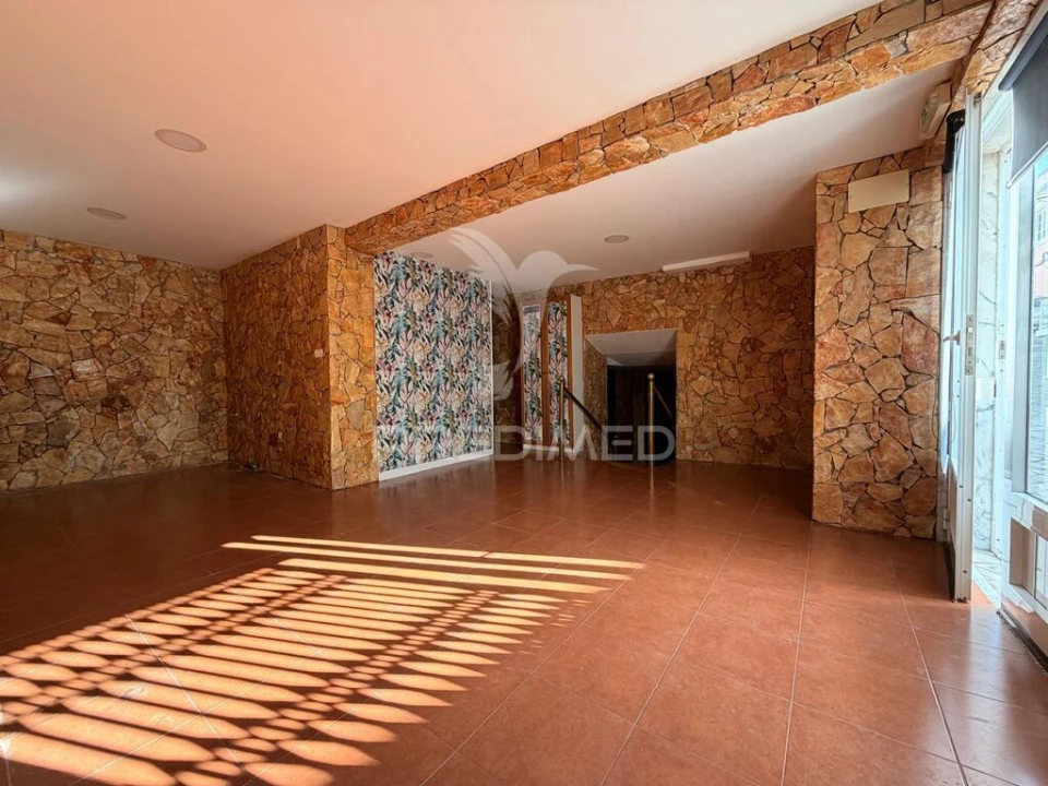 Loja para Arrendamento em Palmela Foto 9