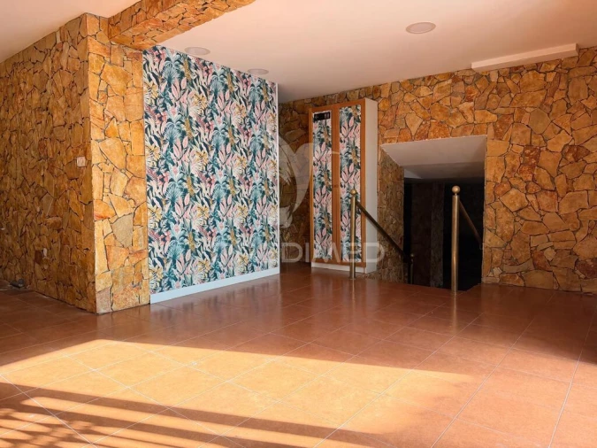 Loja para Arrendamento em Palmela Foto 12