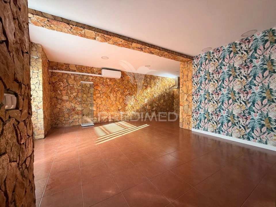 Loja para Arrendamento em Palmela Foto 3