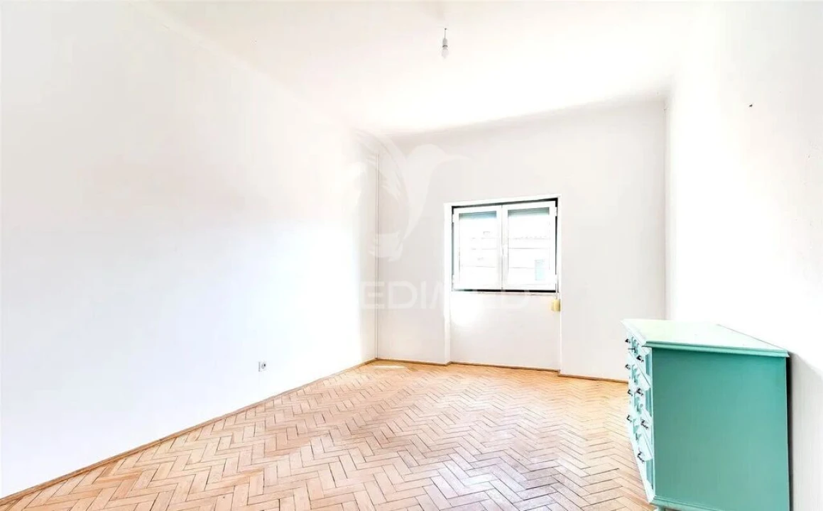 Moradia T5 para Venda em Golegã Foto 7