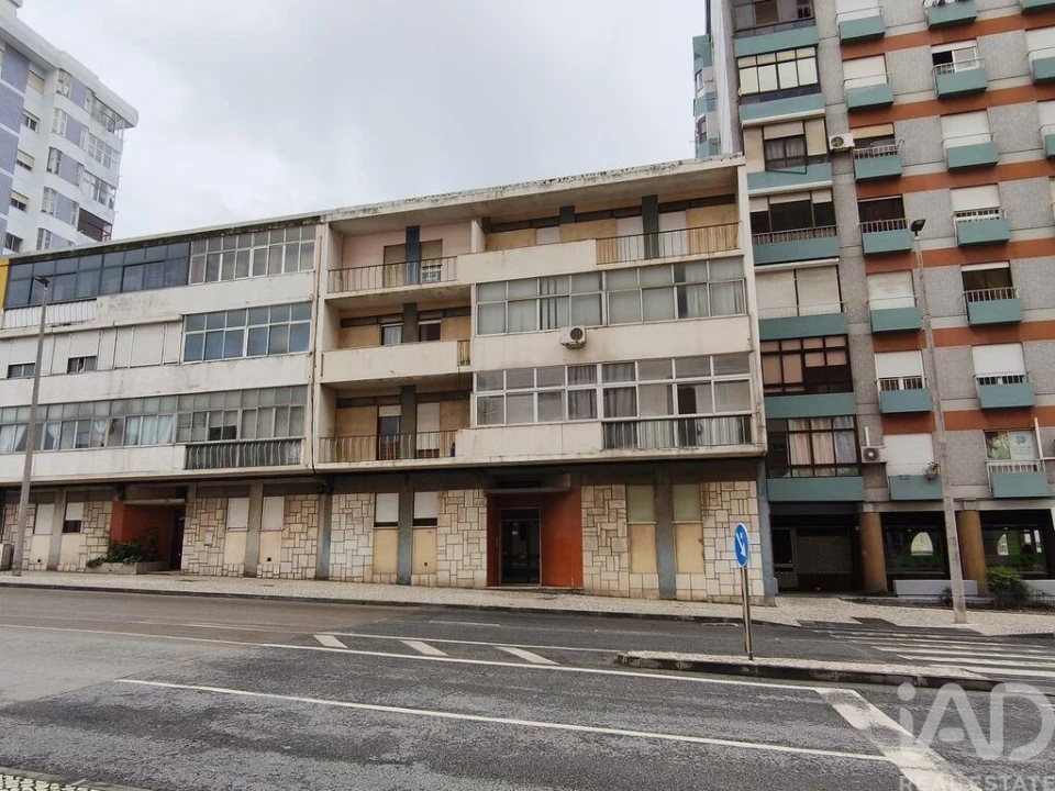 Apartamento T1 para Venda em Alto do Seixalinho, Santo André e Verderena Foto 1