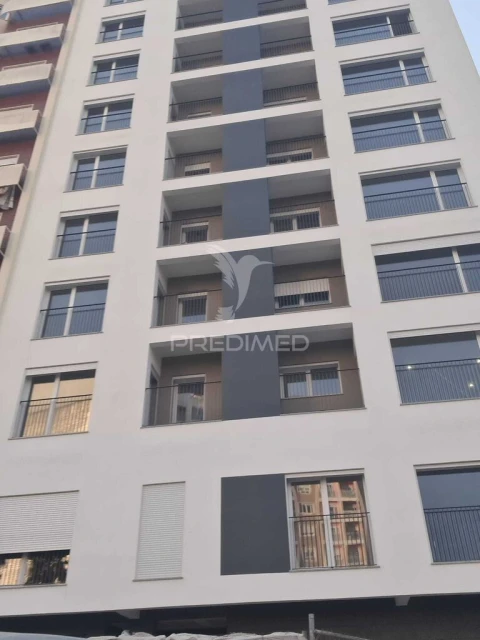 Apartamento T2 para Venda em Corroios