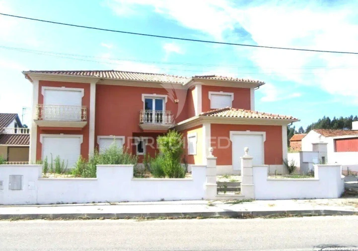 Moradia T7 para Venda em Bidoeira de Cima