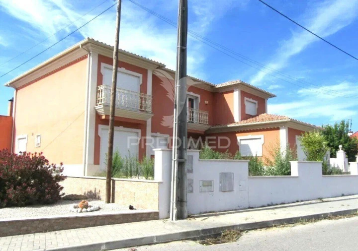 Moradia T7 para Venda em Bidoeira de Cima Foto 2