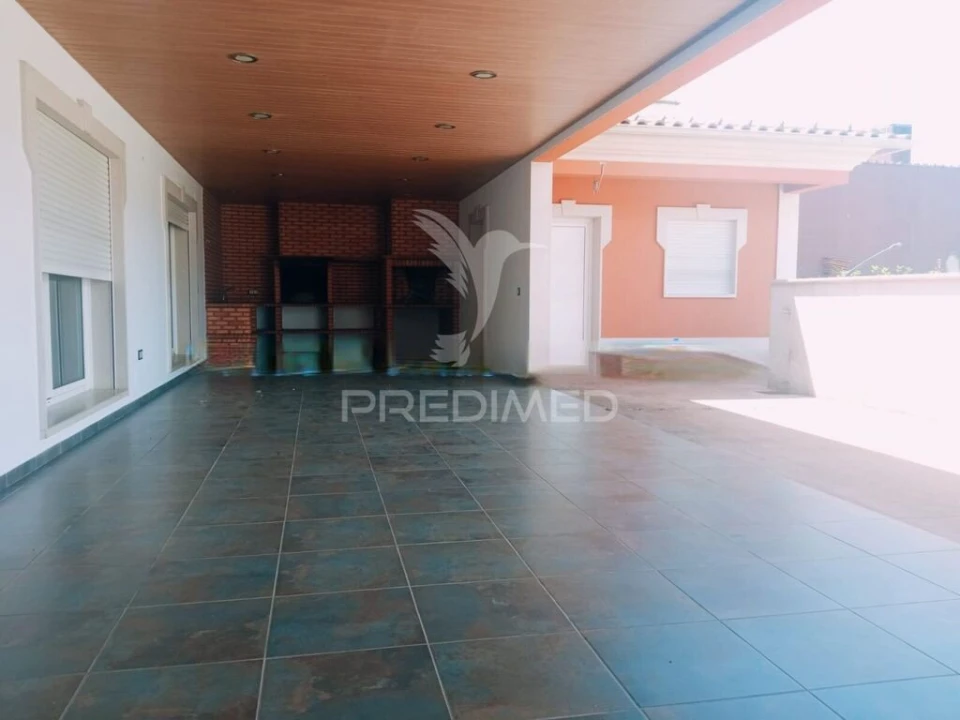 Moradia T7 para Venda em Bidoeira de Cima Foto 6