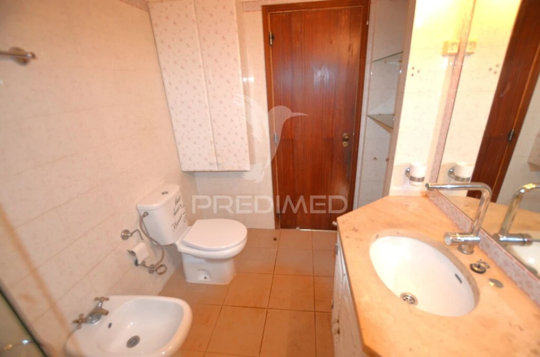 Apartamento T3 para Venda em Albufeira e Olhos de Água Foto 12