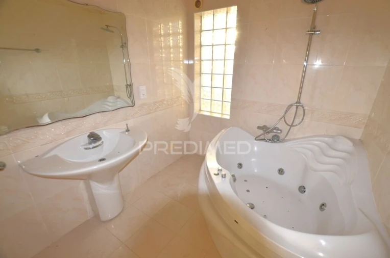 Apartamento T3 para Venda em Albufeira e Olhos de Água Foto 18