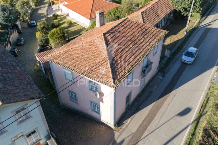 Moradia T4 para Venda em Adaufe Foto 7