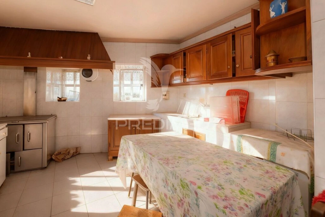 Moradia T4 para Venda em Adaufe Foto 10