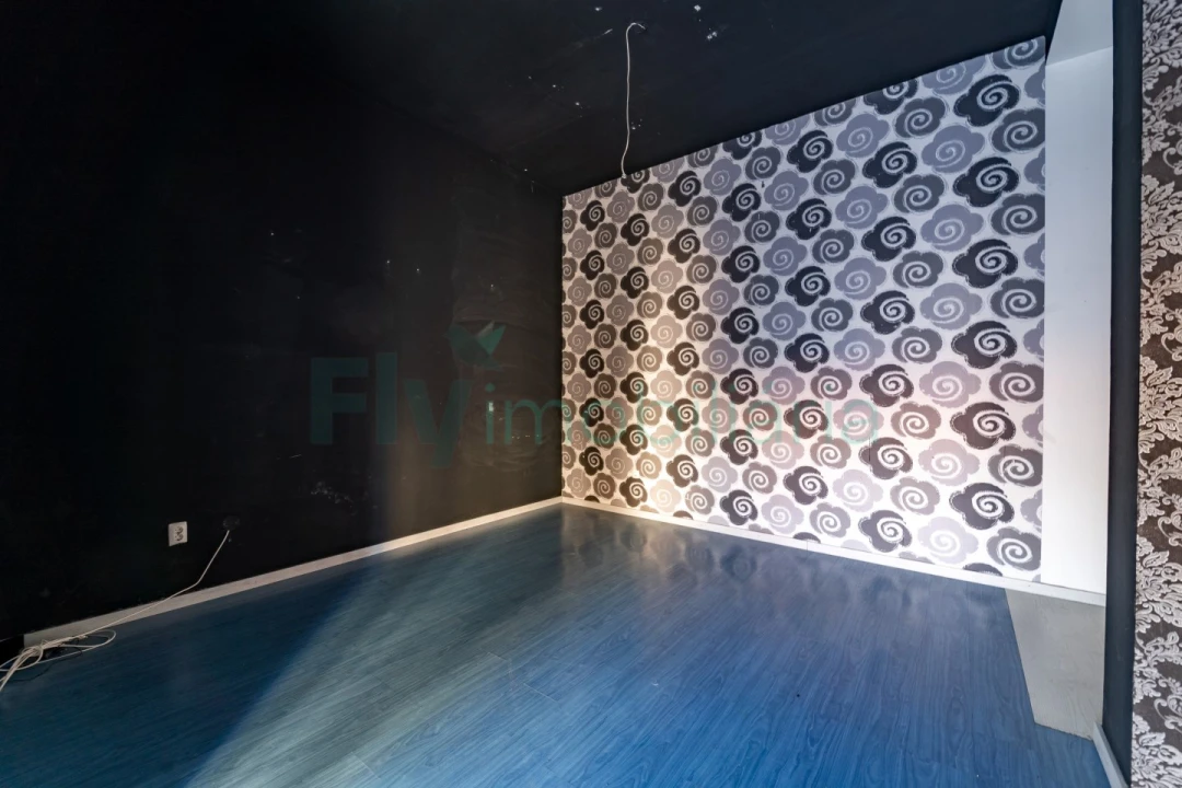 Loja para Venda em Caldas de Vizela (São Miguel e São João) Foto 17