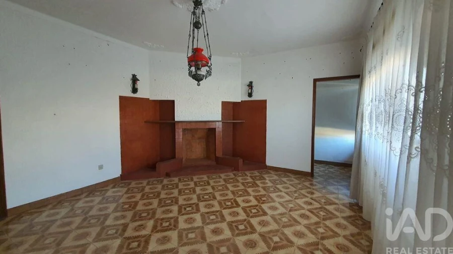 Moradia T6 para Venda em Espírito Santo, Nossa Senhora da Graça e São Simão Foto 6