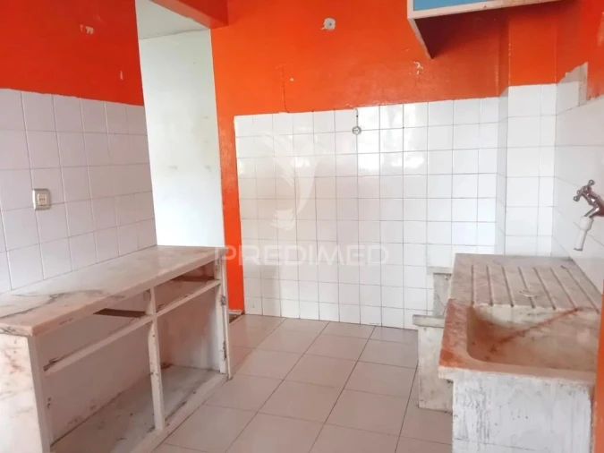 Apartamento T3 para Venda em Laranjeiro e Feijó Foto 4