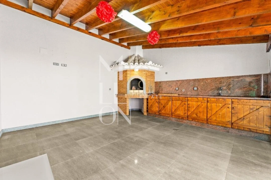 Moradia T4 para Venda em Camara de Lobos Foto 35