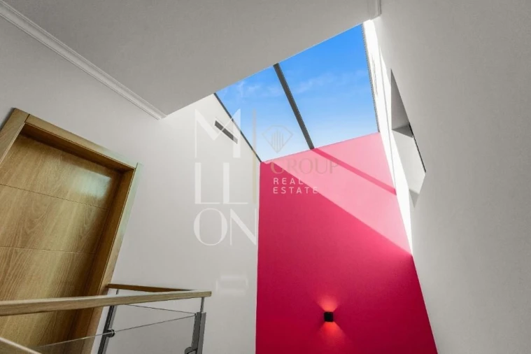 Moradia T4 para Venda em Camara de Lobos Foto 48