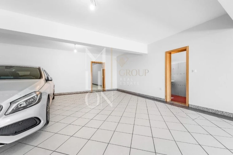 Moradia T4 para Venda em Camara de Lobos Foto 66