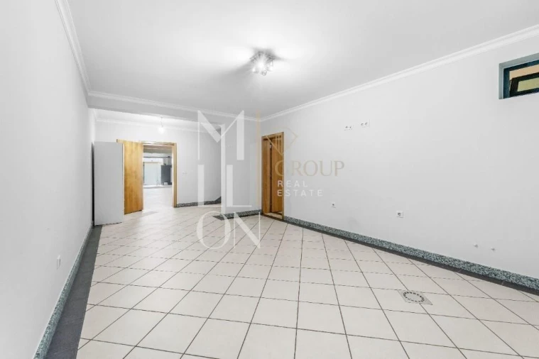 Moradia T4 para Venda em Camara de Lobos Foto 63