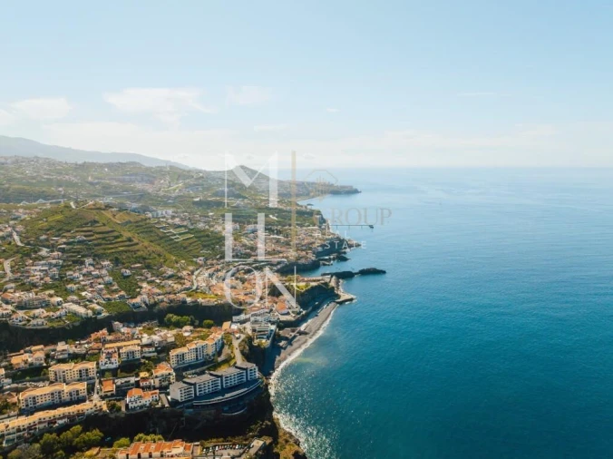 Moradia T4 para Venda em Camara de Lobos Foto 36