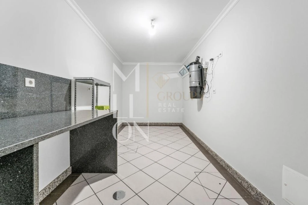 Moradia T4 para Venda em Camara de Lobos Foto 61