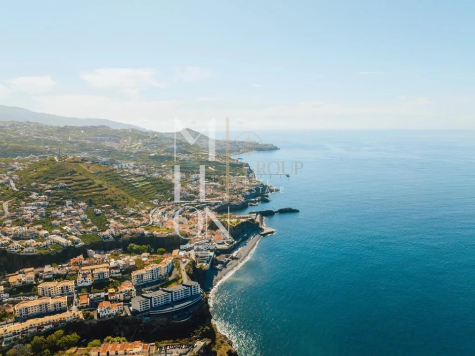 Moradia T4 para Venda em Camara de Lobos Foto 36