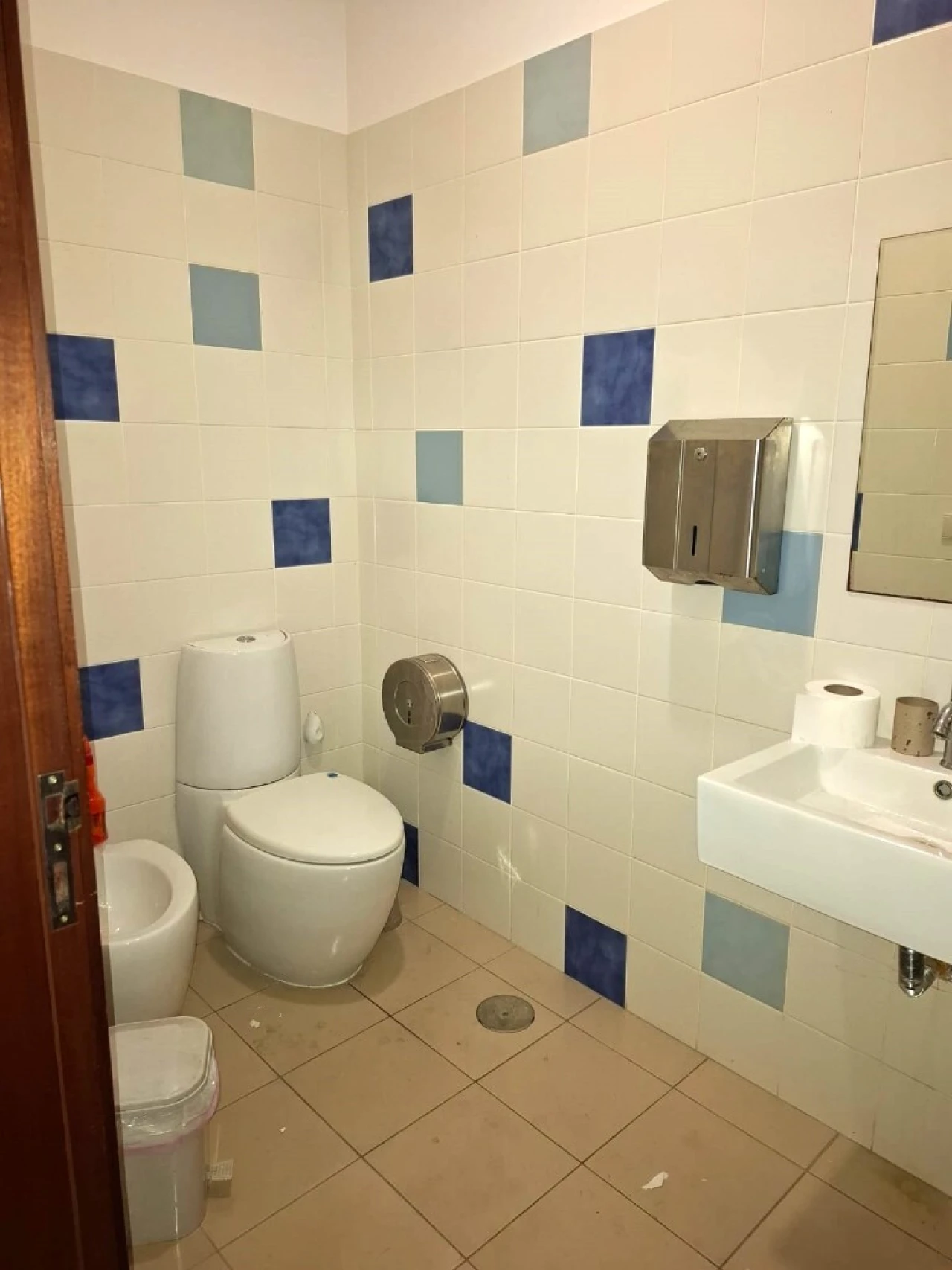 Armazém para Venda em Taide Foto 2