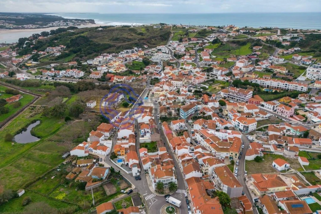 Apartamento T2 para Venda em Foz do Arelho Foto 1