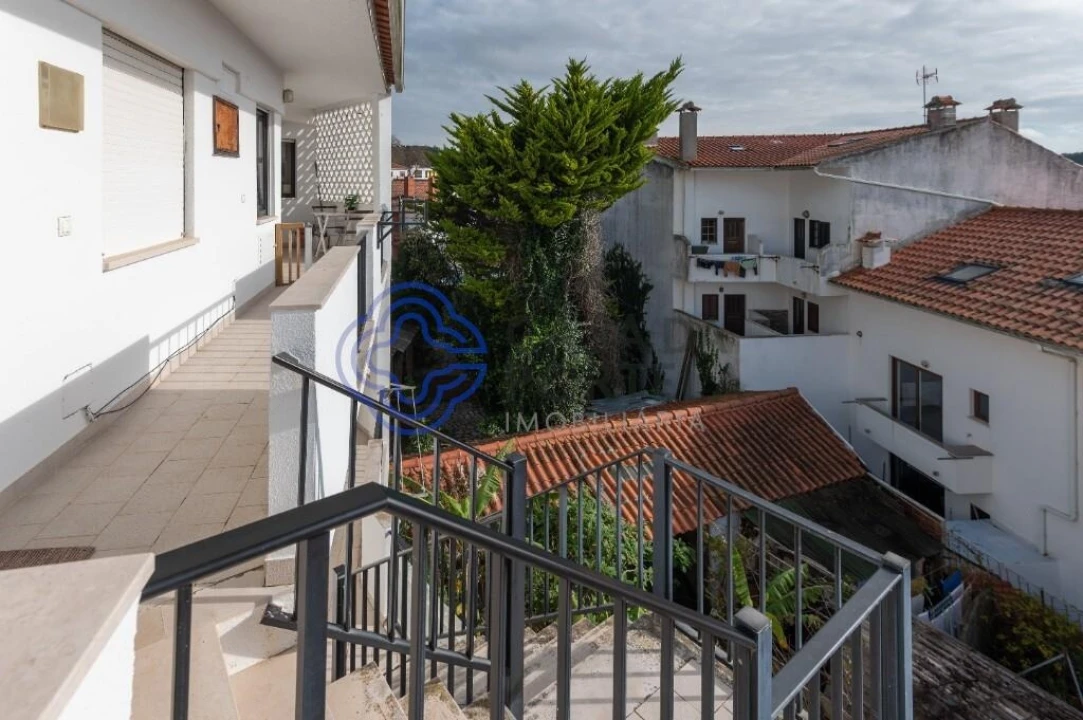 Apartamento T2 para Venda em Foz do Arelho Foto 11