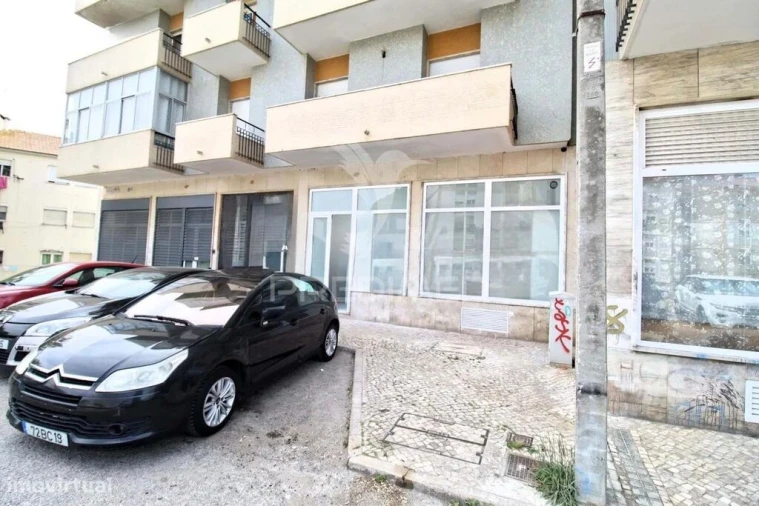 Apartamento T2 para Venda em Laranjeiro e Feijó Foto 12