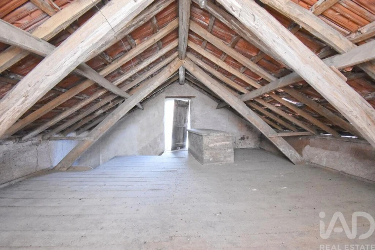 Moradia T4 para Venda em Cumeeira Foto 29