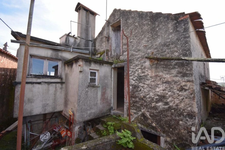 Moradia T4 para Venda em Cumeeira Foto 25