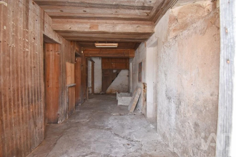 Moradia T4 para Venda em Cumeeira Foto 17