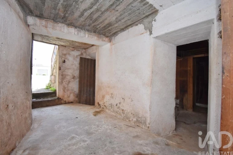 Moradia T4 para Venda em Cumeeira Foto 21