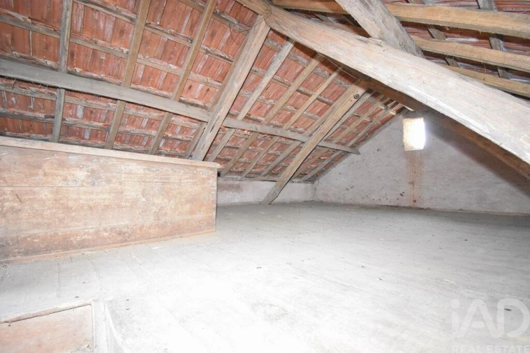 Moradia T4 para Venda em Cumeeira Foto 26