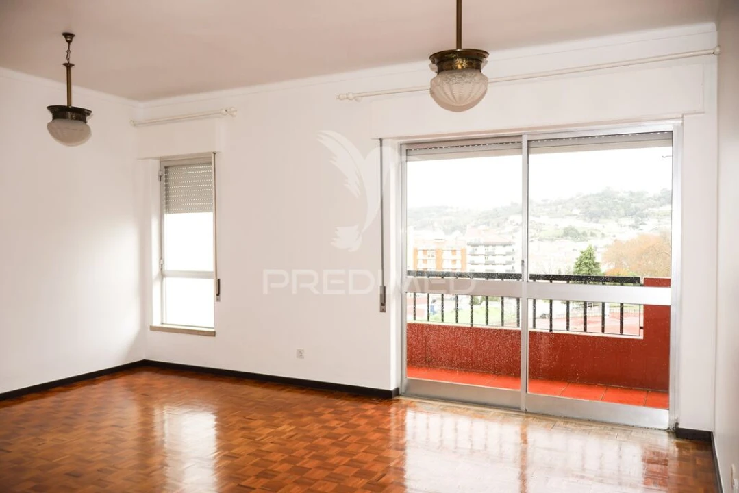 Apartamento T3 para Venda em Aljubarrota Foto 8