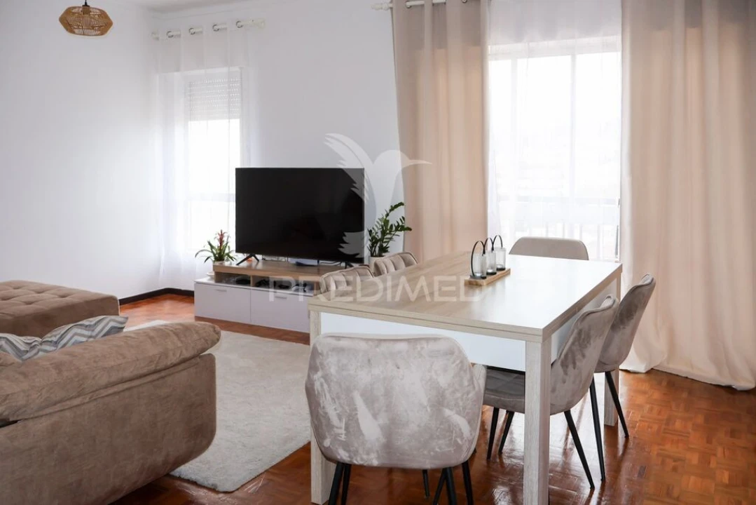 Apartamento T3 para Venda em Aljubarrota Foto 3