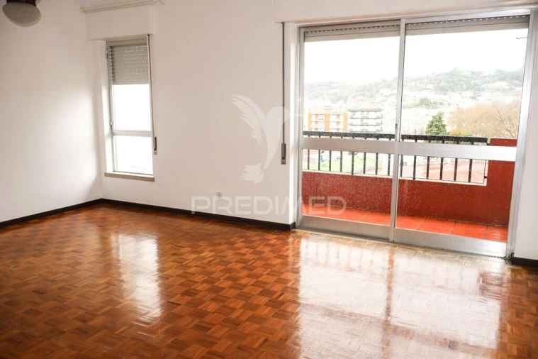 Apartamento T3 para Venda em Aljubarrota Foto 9