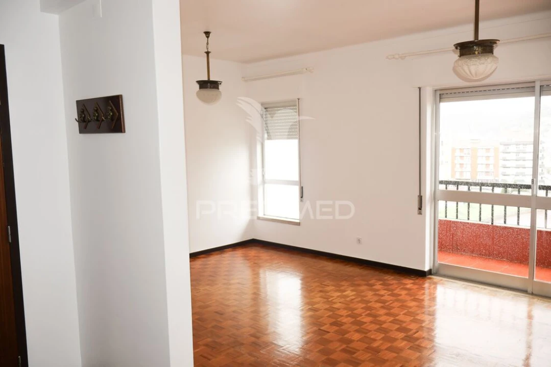 Apartamento T3 para Venda em Aljubarrota Foto 7