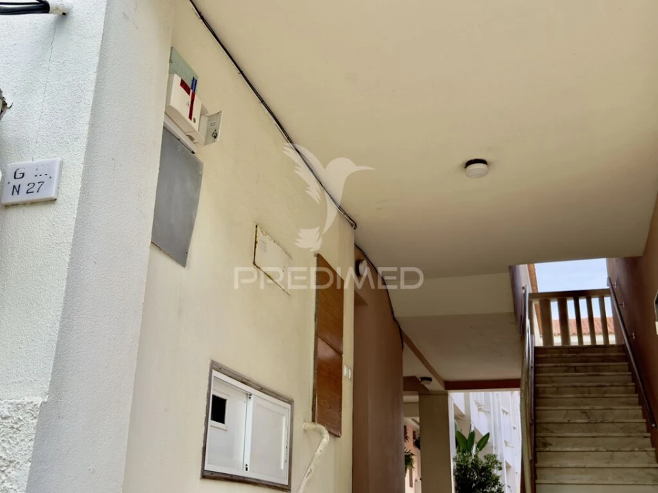 Apartamento T2 para Venda em Caparica e Trafaria Foto 19