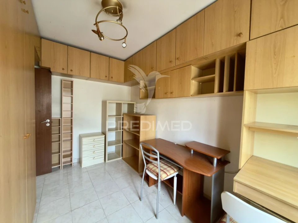Apartamento T2 para Venda em Caparica e Trafaria Foto 6