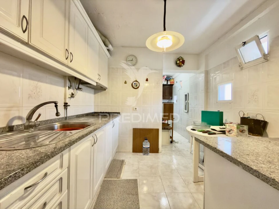 Apartamento T2 para Venda em Caparica e Trafaria Foto 12