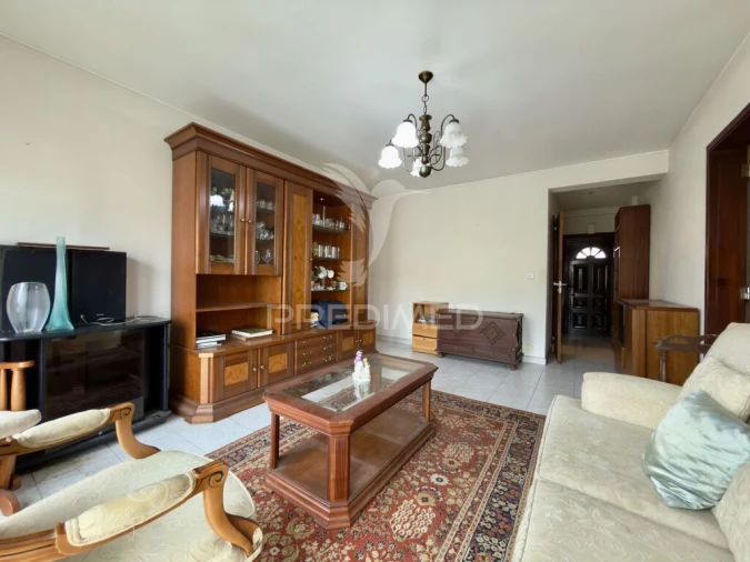 Apartamento T2 para Venda em Caparica e Trafaria Foto 4