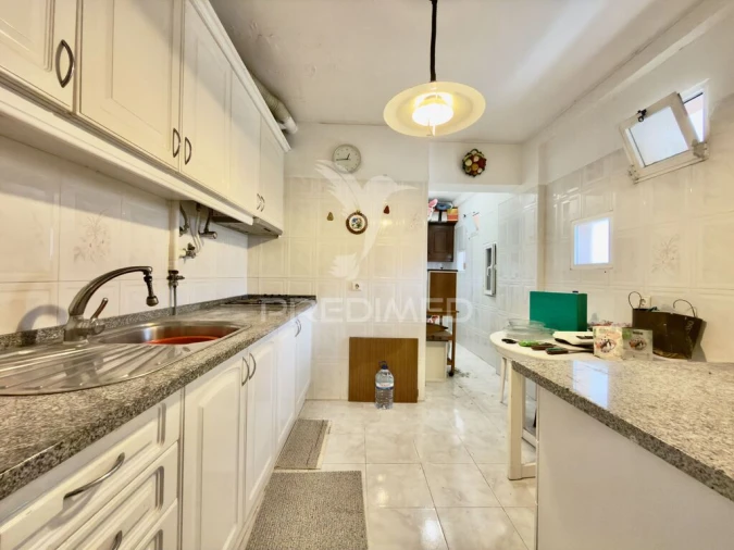 Apartamento T2 para Venda em Caparica e Trafaria Foto 12