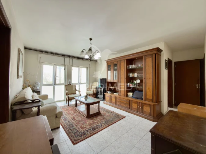 Apartamento T2 para Venda em Caparica e Trafaria Foto 1