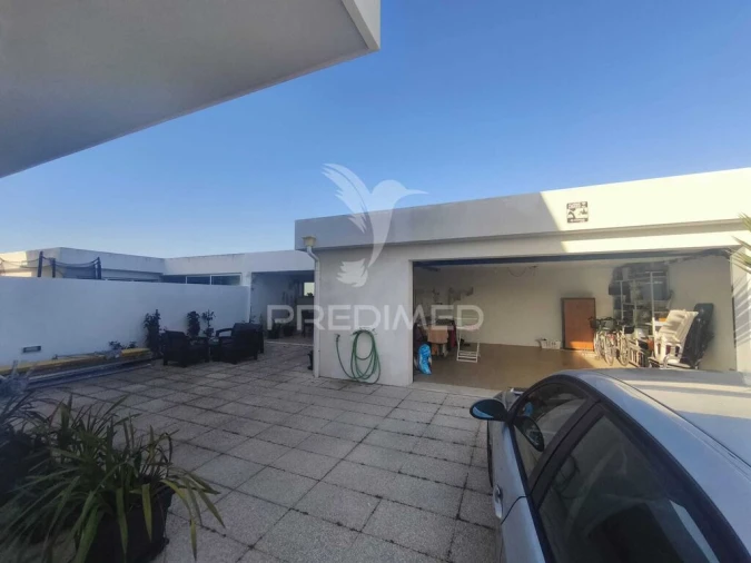 Moradia T4 para Venda em Gafanha da Encarnação Foto 2