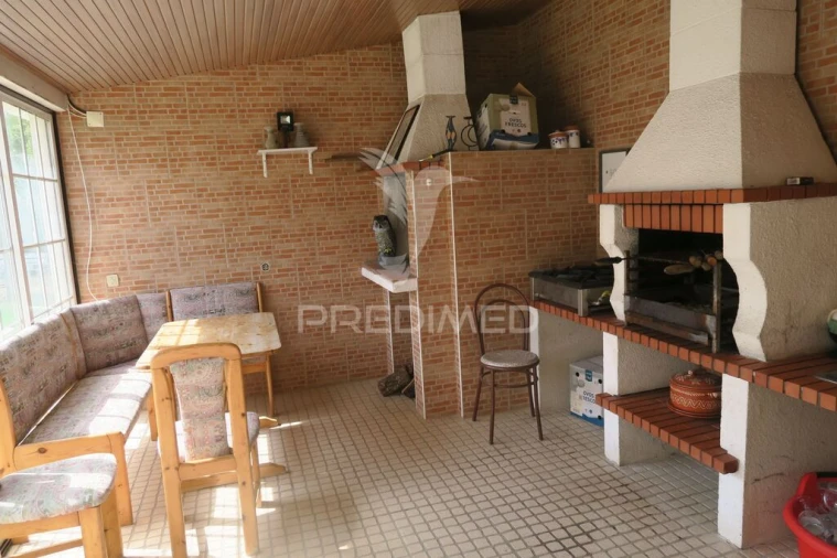 Moradia T5 para Venda em Silveira Foto 14