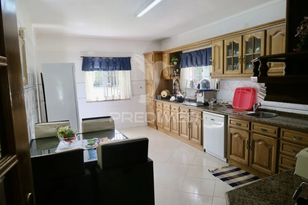 Moradia T5 para Venda em Silveira Foto 20