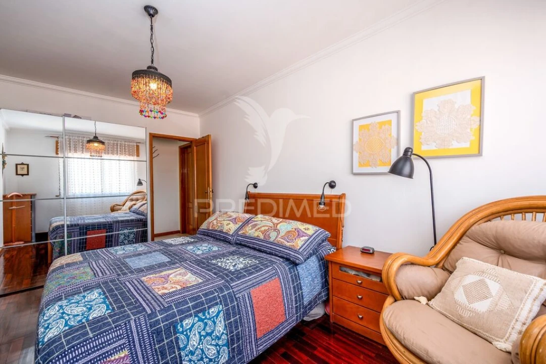 Apartamento T2 para Venda em Cacém e São Marcos Foto 14