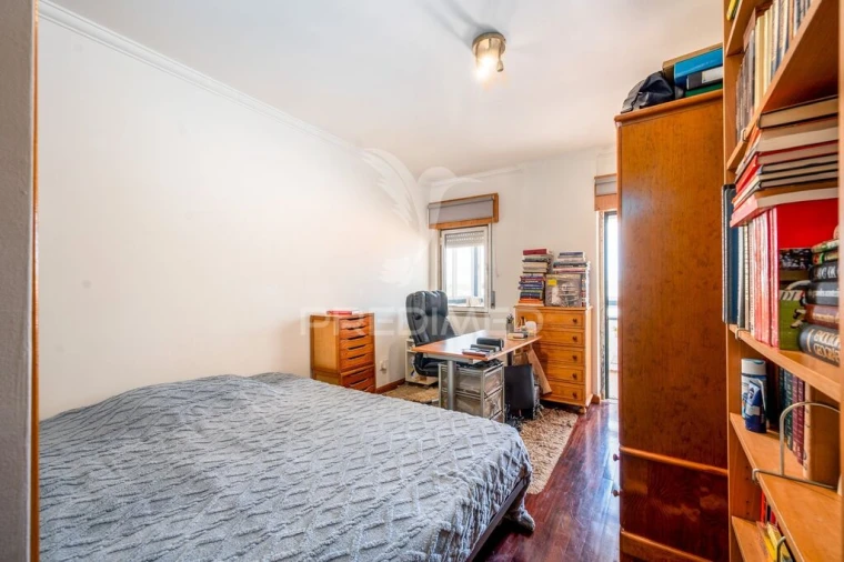 Apartamento T2 para Venda em Cacém e São Marcos Foto 15