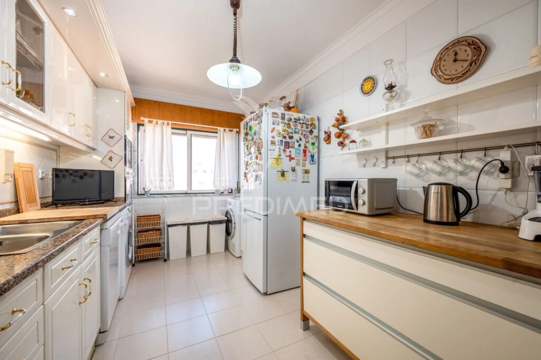 Apartamento T2 para Venda em Cacém e São Marcos Foto 10